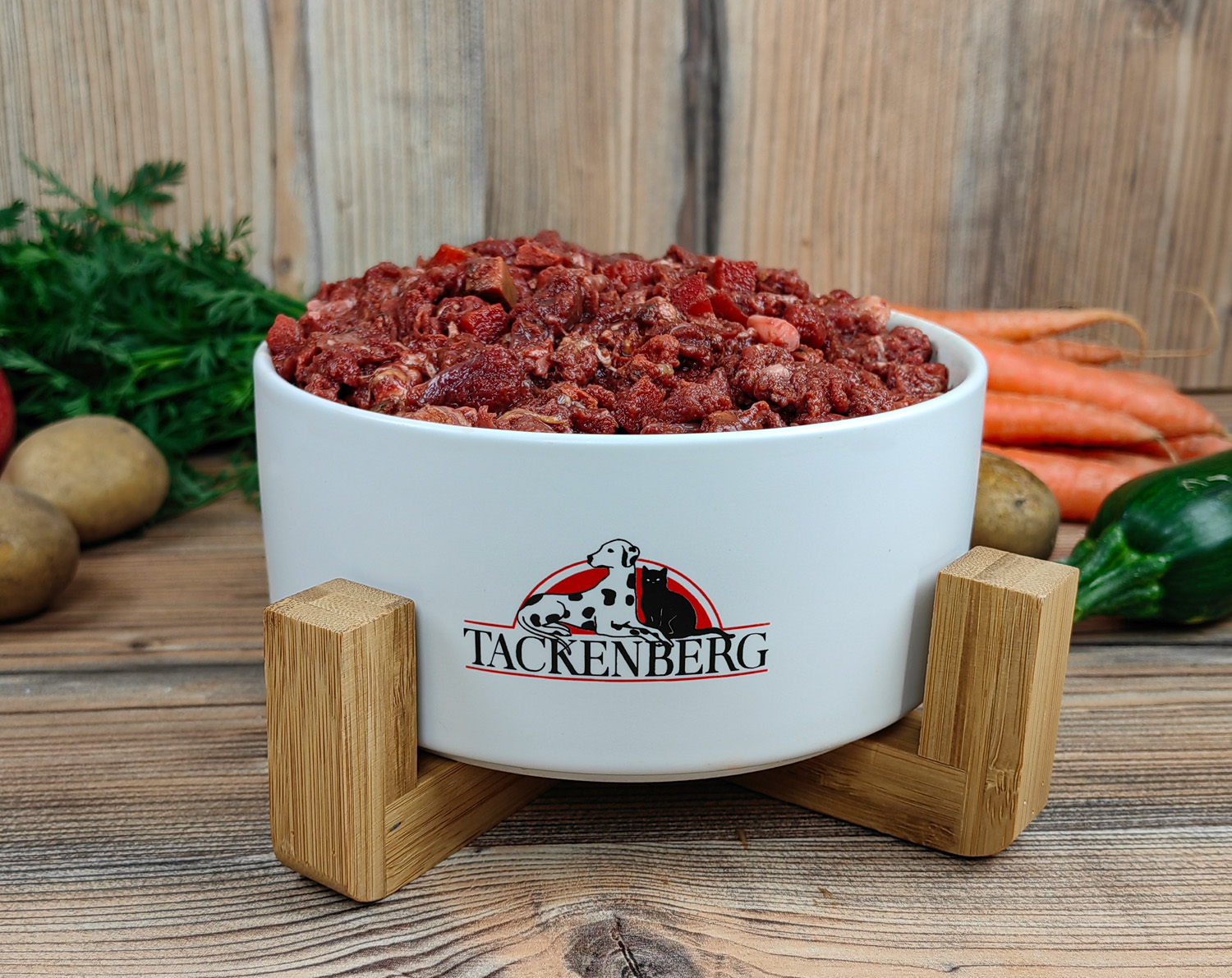 BARF Menü vom Pferd mit Apfel, Möhre & Süßkartoffel